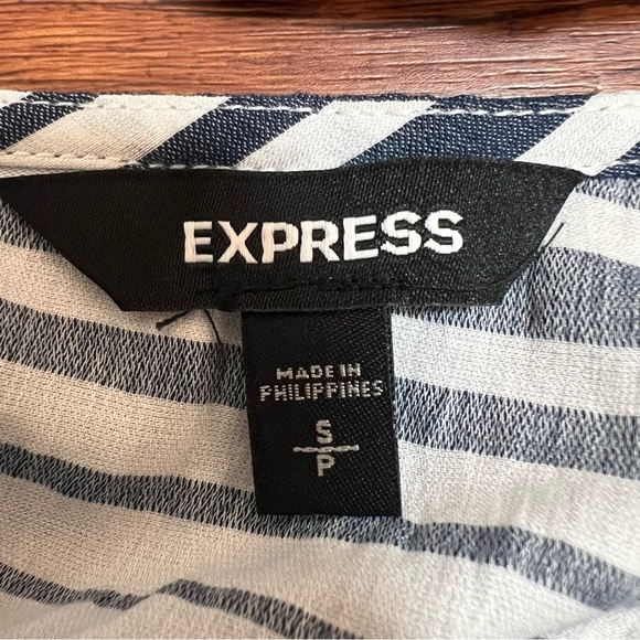 Express Striped Peplum Top Long Bell Sleeves Faux Wrap Back Deep V-neck Small - Picture 7 of 8